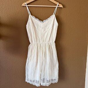 Abercrombie & Fitch Ivory Lace Trim Embroidered V-Neck Mini Dress Sz S Babydoll
